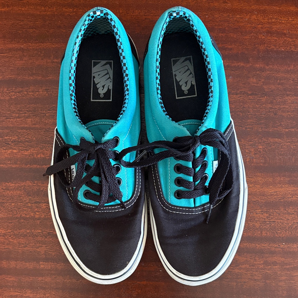 Vans Teal And Black Classic Sneakers Men’s Size 7.5/Women’s Size 9